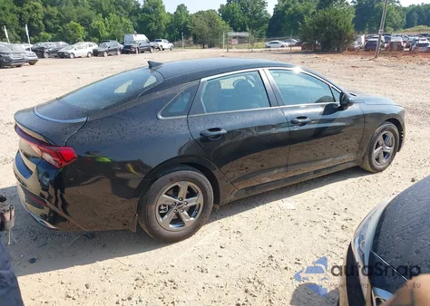 2023 Kia K5 Lxs из США, поврежденный, VIN 5XXG14J21PG210358